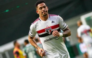 ANÁLISE: São Paulo arrisca tudo nos mata-matas