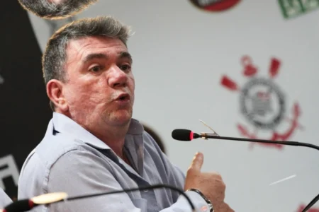 Andrés Sanchez ironiza gestão do Corinthians: ‘Virou filial do Flamengo’ Andrés Sanchez deixou a presidência do Corinthians em 2020 (Foto: Peter Leone/O Fotográfico)