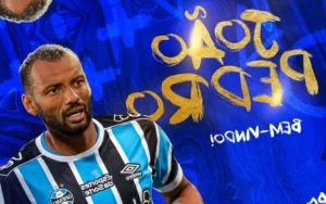 Grêmio anuncia contratações: João Pedro e Lucas Besozzi prometem golear