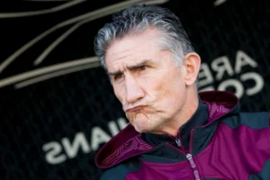 Bauza vê São Paulo com peito cheio para enfrentar rivalidades