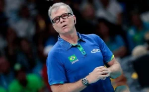 O mestre Bernardinho volta ao comando da Seleção Brasileira de Vôlei