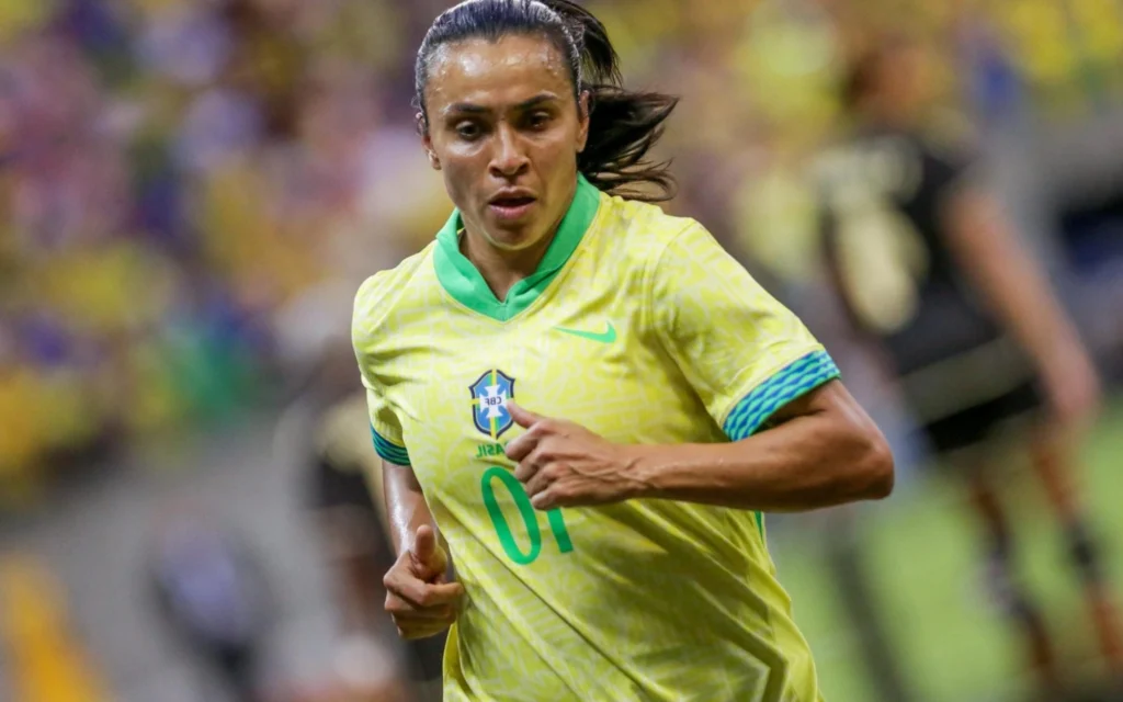 Brasil x EUA: veja as chances de Marta jogar a final do futebol feminino nas Olimpíadas Marta pela Seleção Brasileira nas Olimpíadas (Foto: Rafael Vieira/AGIF)