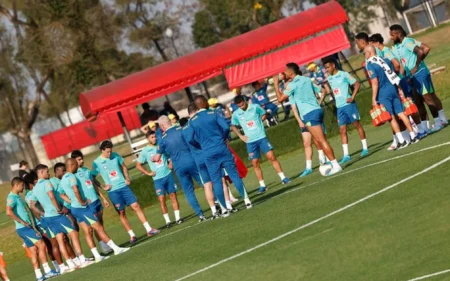 Brasil x Equador: como é o retrospecto do confronto? Seleção Brasileira em treino de preparação para a partida contra o Equador (Foto: Divulgação/CBF)