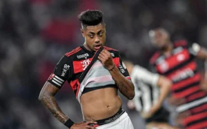 Bruno Henrique denuncia agressão: Tomei um soco pelas costas