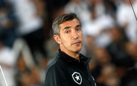 Bruno Lage reconhece dificuldades de criação do Botafogo