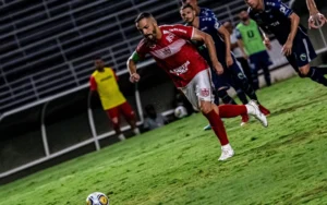 CRB x Botafogo-PB: saber como assistir, horário e jogadores em campo