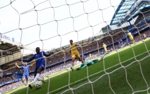 Chelsea sai na frente, mas empate do Crystal Palace desperta decepção