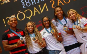 Flamengo Celebra Medalhistas Olímpicos em Cerimônia Especial