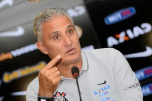 Com dúvidas, Tite decide o time no dia do jogo