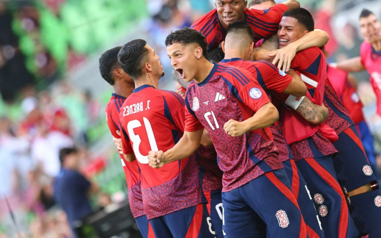 Costa Rica vence o Paraguai e se despede da Copa América em terceiro lugar Costa Rica se despede da Copa América com vitória (Foto: Aric Becker/AFP)