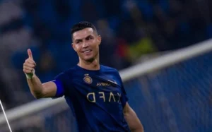 Cristiano Ronaldo resolve jogo, Al-Nassr vence Al Taawoun de forma surpreendente