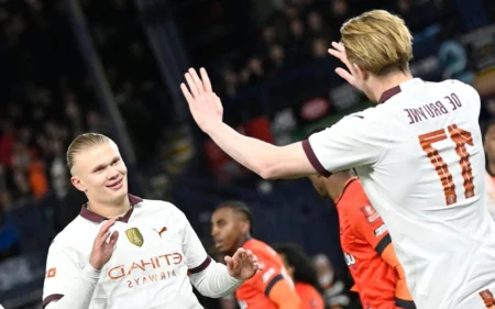 De Bruyne e Haaland massacram Luton Town