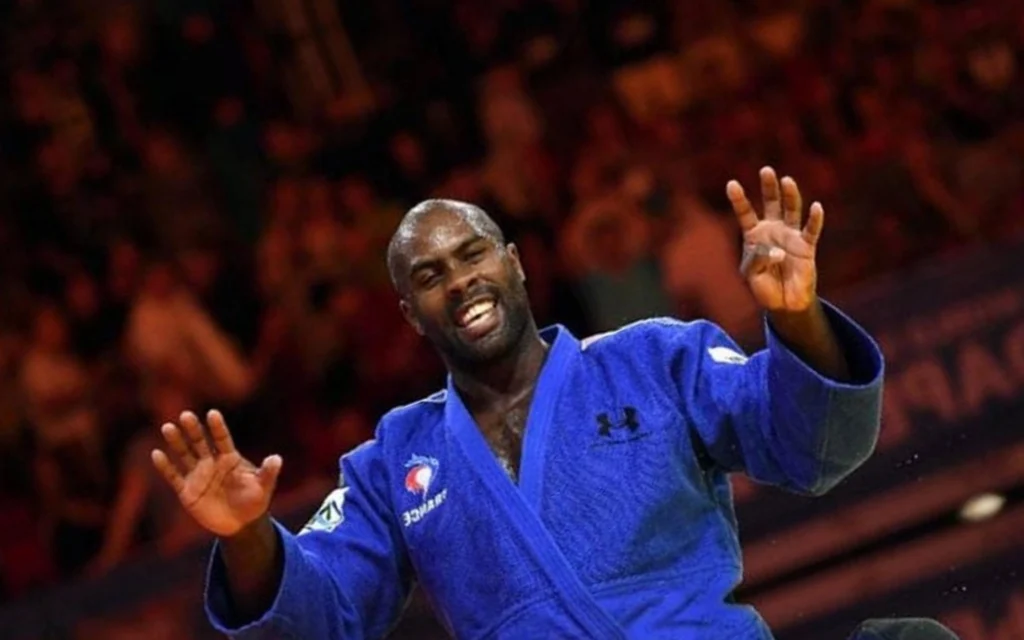 Descubra porque Teddy Riner é um dos maiores judocas da história Teddy está no quarto episódio do Estrelas Internacionais (Foto: AFP)