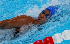 Equipe mista conquista bronze nos 4x50m livre, emoção na natação