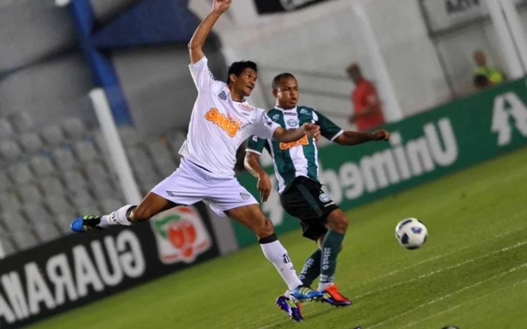 Faz tempo! Relembre a última vitória do Coritiba contra o Santos na Vila Belmiro Foto: Divulgação