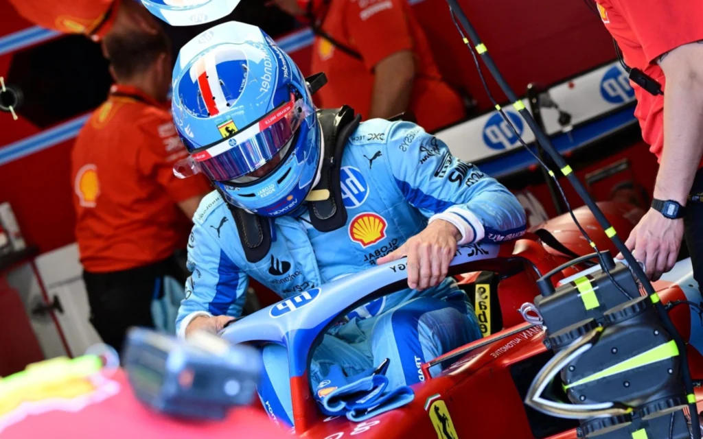 Ferrari troca engenheiro de corrida de Leclerc a partir do GP da Emília-Romanha Leclerc chegou na Ferrari em 2019 (Foto: GIORGIO VIERA / AFP)