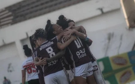 Ferroviária derrota São Paulo e alcança liderança do Brasileirão feminino Patricia Sochor marcou o gol da vitória da Ferroviária (Foto: Cárila Covas/Ferroviária SAF)