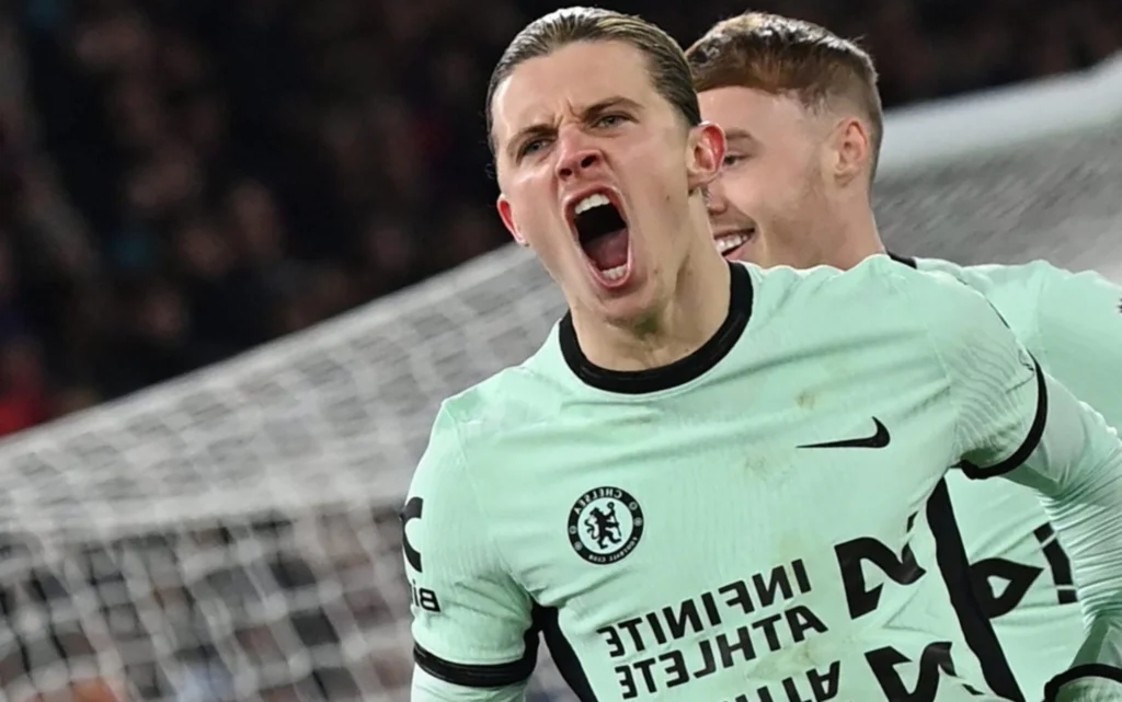 Fim da saga: Atlético de Madrid anuncia contratação de capitão do Chelsea Gallagher celebra gol marcado pelo Chelsea (Foto: Glyn KIRK / AFP)