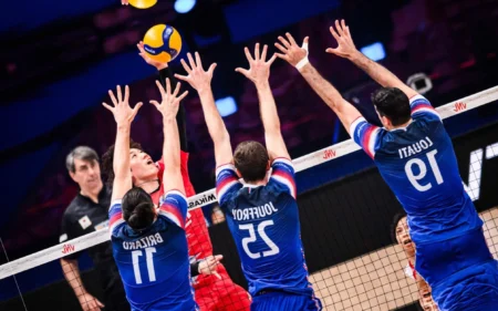 França vence Japão e conquista a Liga das Nações de Vôlei Masculino França venceu a Liga das Nações em 2022 e 2024 (Foto: Divulgação / Volleyball World)