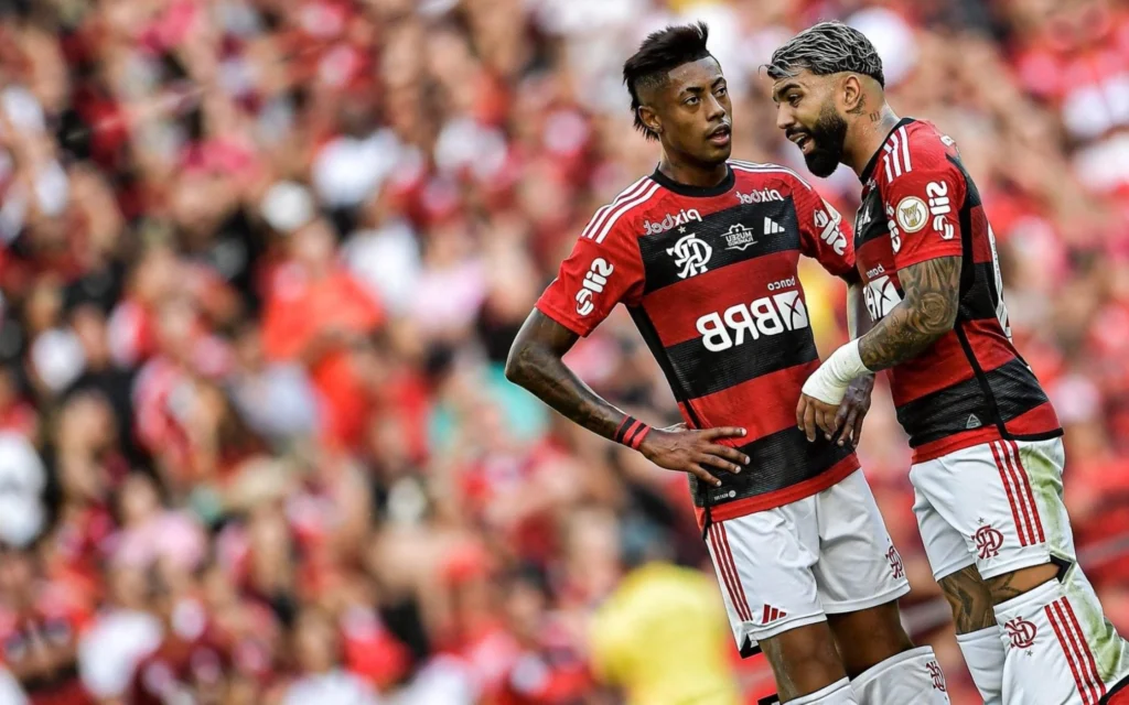 Gabigol e Bruno Henrique iniciam jogo juntos pela terceira vez no Flamengo em 2024; relembre Gabigol e Bruno Henrique devem ser peças chaves para o Flamengo diante do São Paulo