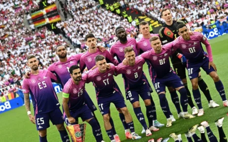 Gigantes da Premier League miram estrela da seleção alemã (Foto: Tobias SCHWARZ / AFP)