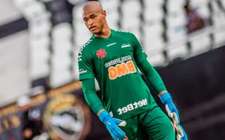 Goleiro do Vasco critica nota de supermercado após morte de Beto Freitas: ‘Toda vez é o mesmo discurso’ Lucão é cria da base do Vasco (Foto: Maga Jr/Ofotograficopress)