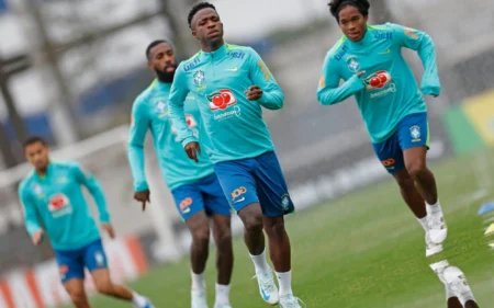 Gramado do Couto Pereira e tabu são apostas da Seleção Brasileira contra o Equador Seleção Brasileira faz último treino no CT do Caju antes do confronto contra o Equador. (Foto: Rafael Ribeiro/CBF)