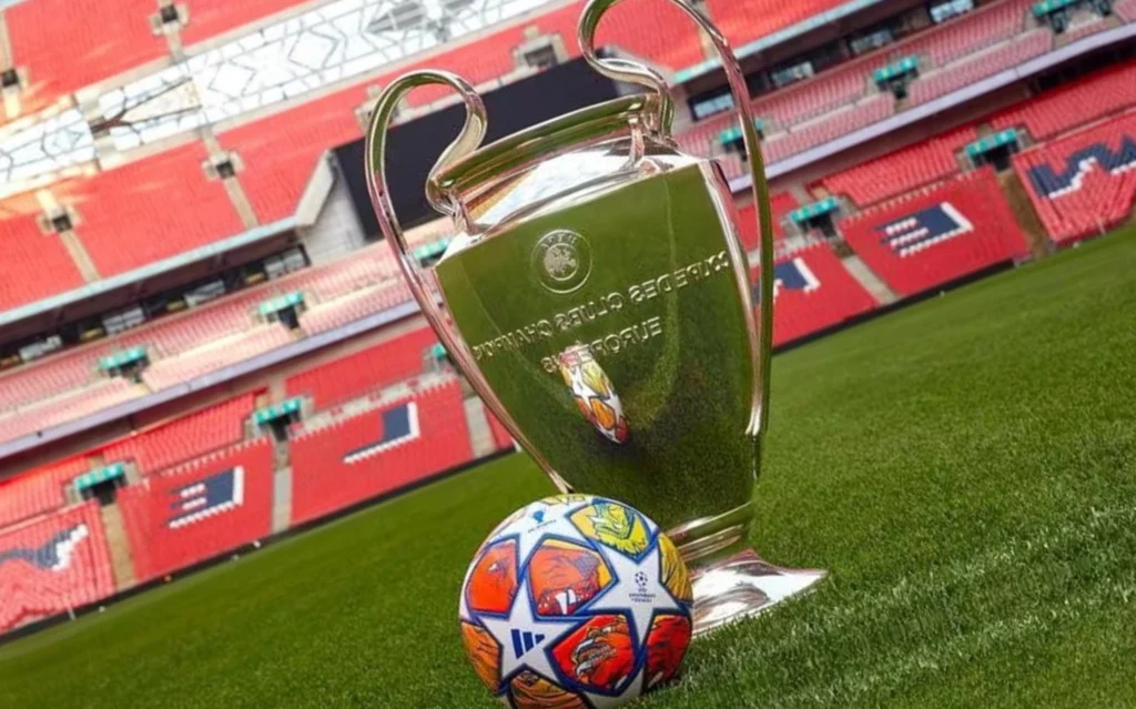 Hino da Champions League sofre mudança e causa revolta na web: ‘Futebol morreu’ Hino oficial da Champions League ganha alterações (Foto: Divulgação/Uefa)