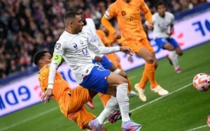 Holanda x França: Um Confronto de Bilhetes Pretos no Futebol