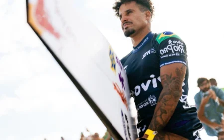 Italo respira e Medina se complica: confira a situação dos brasileiros na WSL Ítalo Ferreira é o quarto colocado do ranking da WSL (Foto: Thiago Diz/World Surf League)