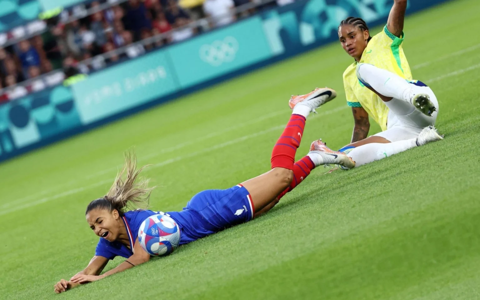 Jogadoras do Brasil desabafam após eliminação sobre a França: ‘Dia de matar ou morrer’ (Foto: ROMAIN PERROCHEAU / AFP)