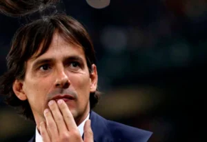 Lazio nomeia Simone Inzaghi e prende Bielsa em tumultuoso revezamento técnico