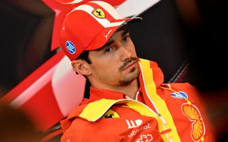 Leclerc comanda TL2 do GP de Mônaco e coloca Ferrari na briga; Verstappen é 4º Charles Leclerc pilotará no principado onde nasceu (Foto: Andrej Isakovic / AFP)