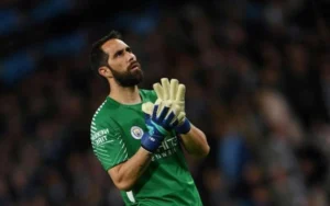 Claudio Bravo: A Verdadeira Natureza dos Clubes Futebolísticos