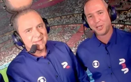 Luis Roberto e Caio Ribeiro discordam ao vivo durante jogo da Seleção Brasileira Caio Ribeiro e Luis Roberto participaram da cobertura de Brasil x Equador (Foto: Reprodução)