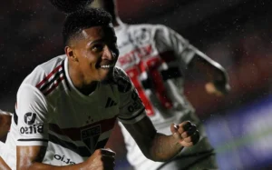 Marcos Paulo: O Atleta que Conquistou Espaço no São Paulo FC