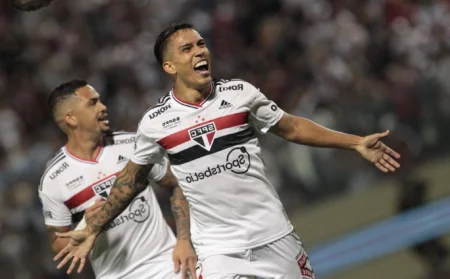 Oitavas da Libertadores: São Paulo terá desfalque para duelo contra Nacional Igor Vinicius será desfalque para o duelo contra o Nacional (Foto: Divulgação/ São Paulo)