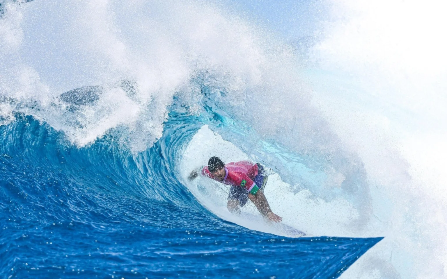 Olimpíadas: surfe volta a ser adiado e semis de Medina e Weston-Webb aguardam definição Gabriel Medina em ação no surfe das Olimpíadas (Foto: William Lucas/COB)