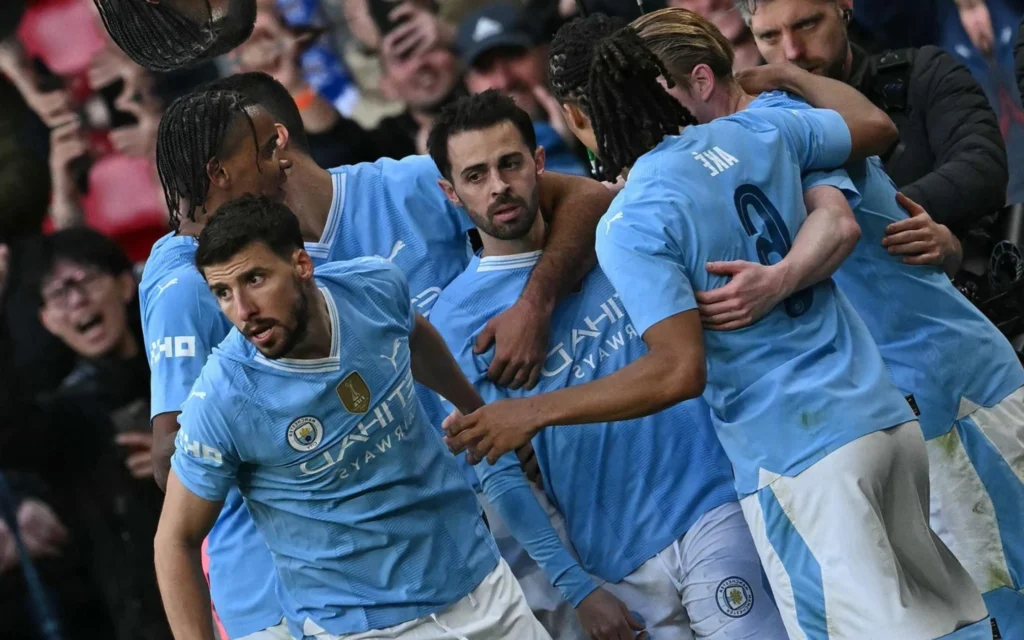 Onde assistir ao amistoso do Manchester City e de outros gigantes pela pré-temporada? Manchester City enfrentará o Celtic nesta terça-feira. (Photo by Ben Stansall / AFP)