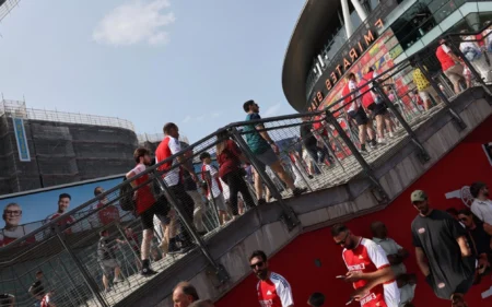 Onde assistir aos principais campeonatos do mundo; veja o guia Premier League começou na última semana. (Foto: Adrian DENNIS / AFP)