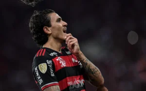 1.000 km sem bola: Pedro, do Flamengo, enfrenta desafio