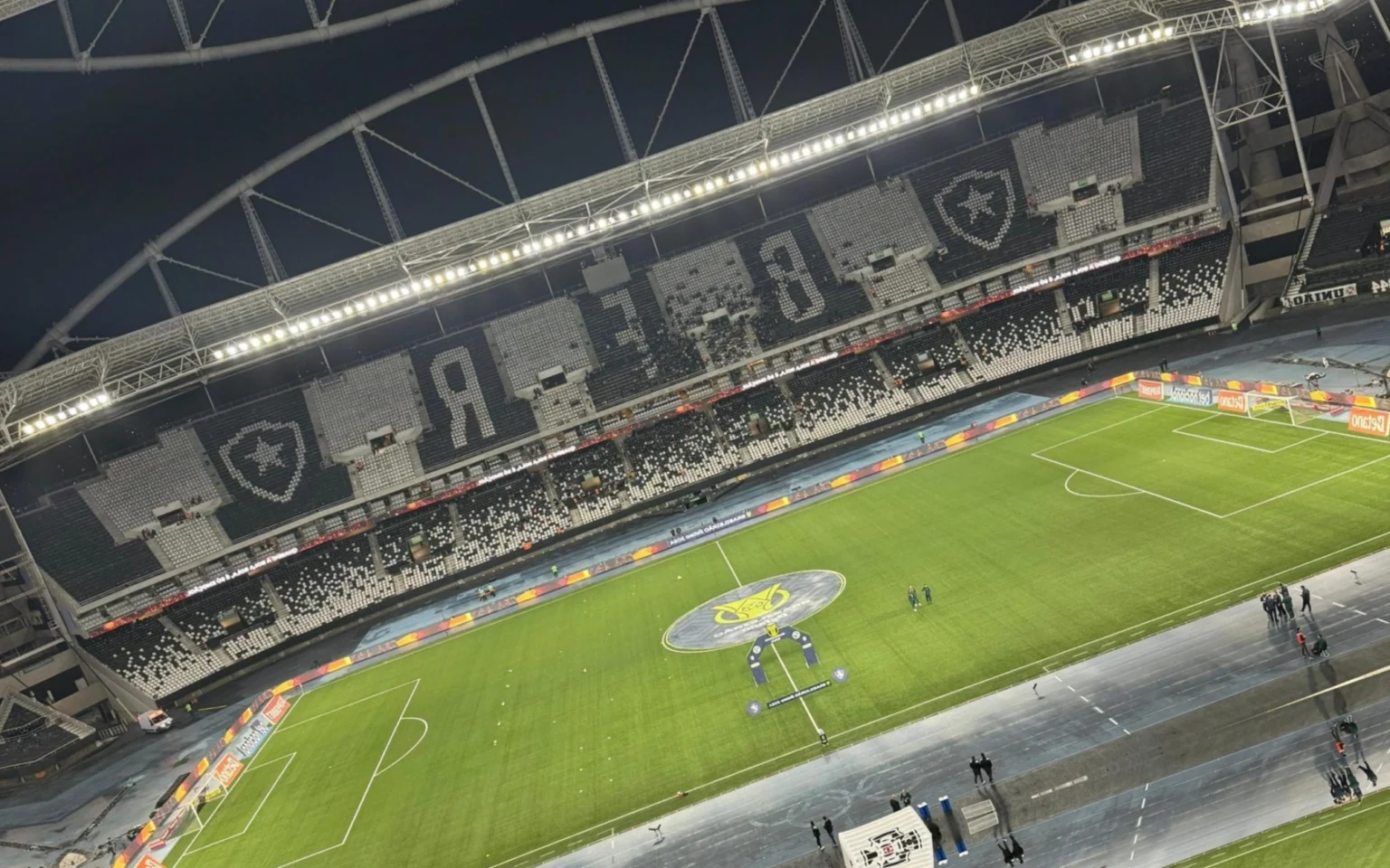 Polícia Militar do Rio garante jogos de Botafogo e Fluminense no mesmo dia pela Libertadores Estádio Nilton Santos (Foto: Reprodução)