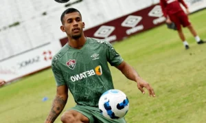 Queridinho do Fluminense, Edinho é a melhor opção contra o Atlético-MG