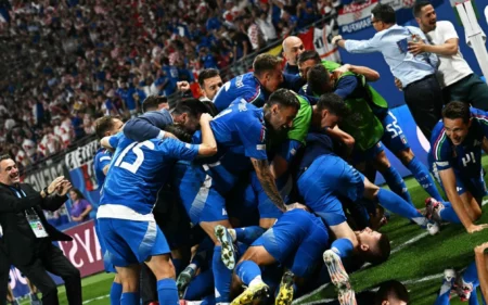 Real Madrid entra na disputa por zagueiro destaque da Itália na Eurocopa Itália comemorando gol contra a Croácia (Foto: GABRIEL BOUYS / AFP)