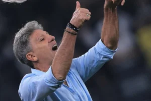 Renato Gaúcho confirma local da partida entre Grêmio e Corinthians pela Copa do brasil Técnico do Grêmio