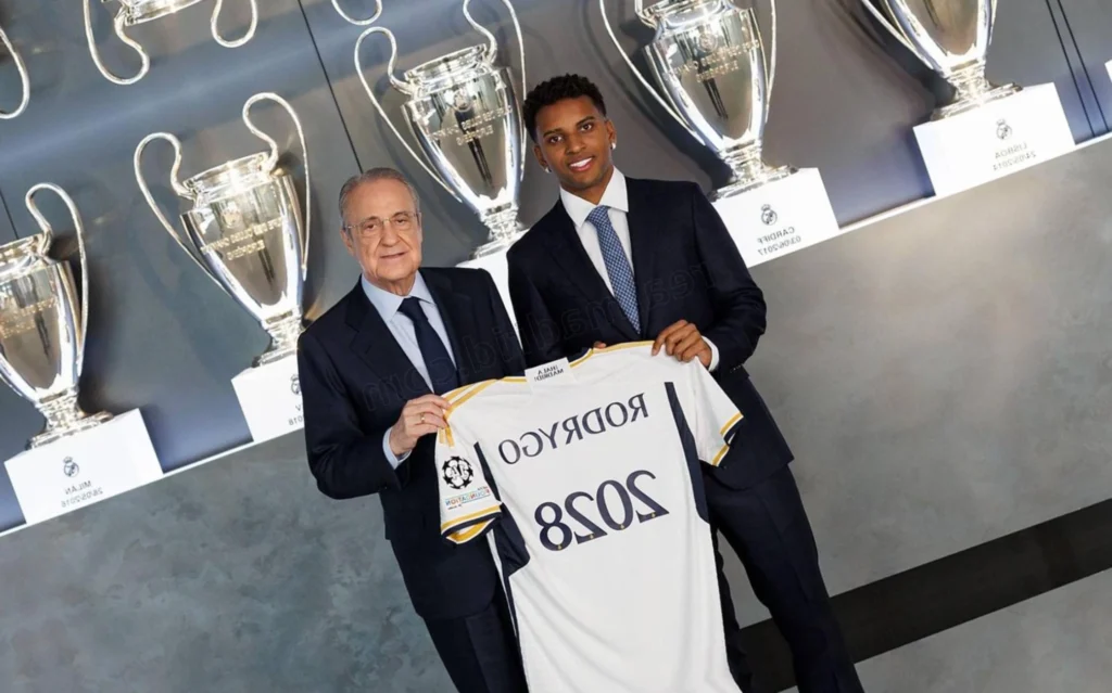 Rodrygo acerta renovação de contrato com o Real Madrid; multa tem valor exorbitante Desde sua chegada