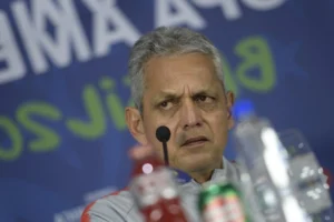 Reinaldo Rueda: “A partida contra a Argentina é crucial para encerrar o torneio com dignidade”