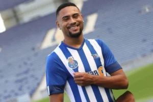 O Santos rumina acordo para trazer reforço ofensivo do Porto