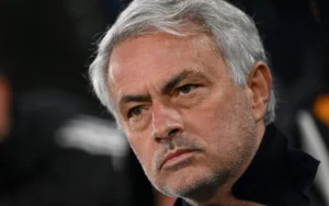 José Mourinho seteia novo objetivo após saída do clube: Nunca diga nunca.