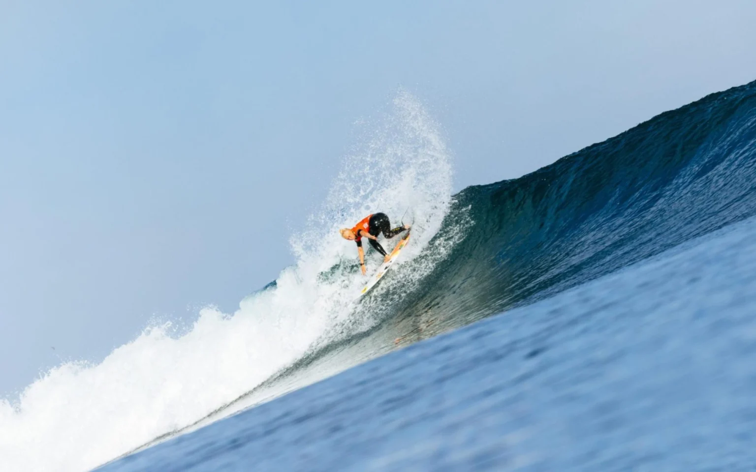 Tatiana Weston-Webb vence Hennessy e se classifica para terceira bateria do WSL Finals Tatiana Weston-Webb em Lower Trestles